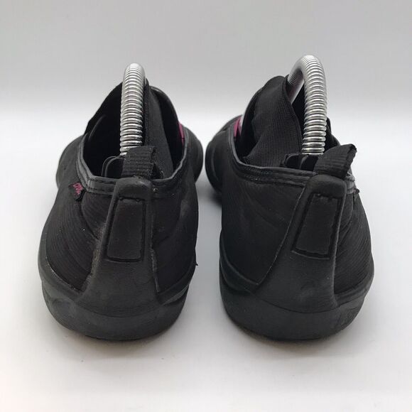 Crocs Molly Slip On Cross Strap Shoes Woman's size 7 Black Casual Comfort Flats - Picture 4 of 10